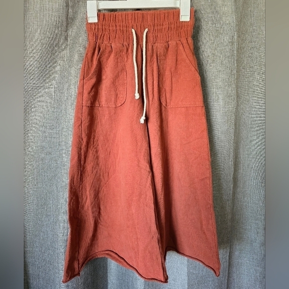 Roolee Pants - Ginger Parish X ROOLEE Cropped Wide Leg Elastic Waist Sweatpants XXS Red